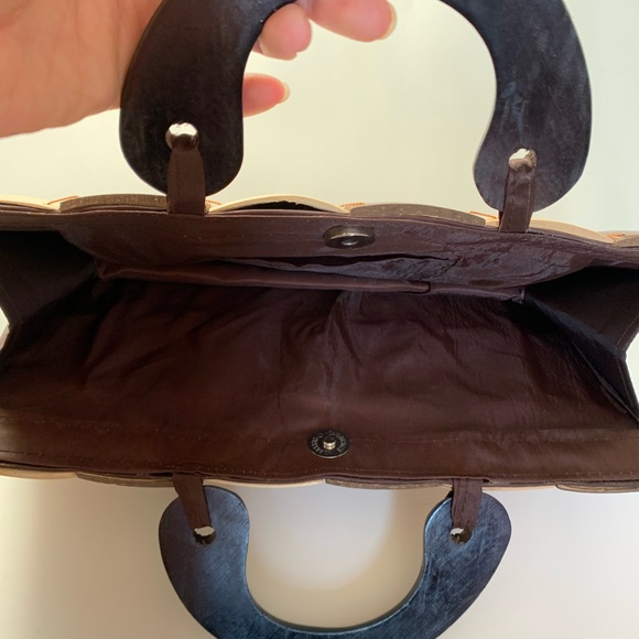 HP ✨ Coconut Shell Purse - Picture 4 of 5